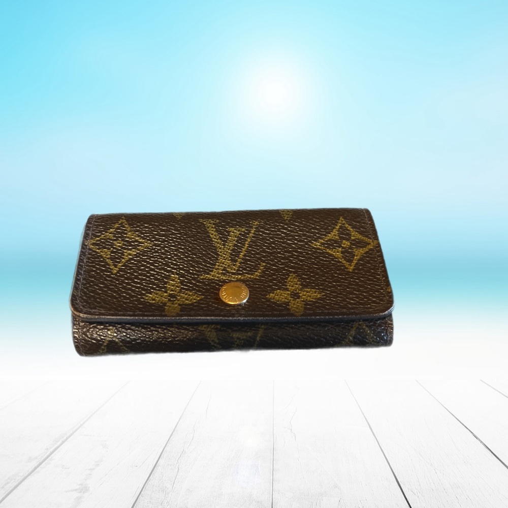 Louis Vuitton Mutiples 4 Key Holder
